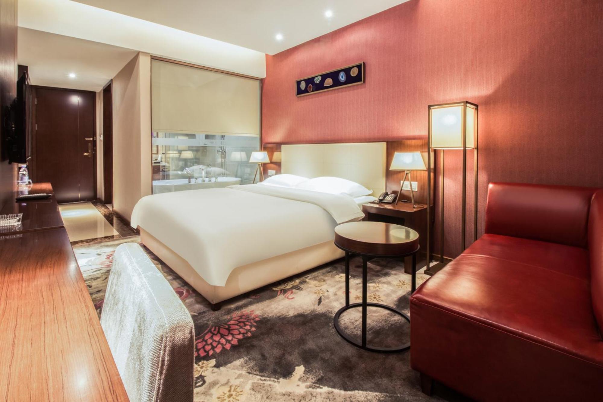 Milton Hotel 선전 시 외부 사진