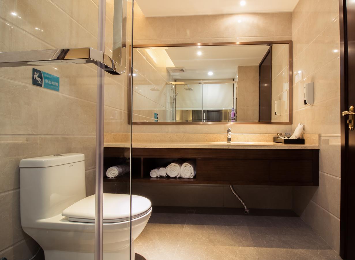 Milton Hotel 선전 시 외부 사진